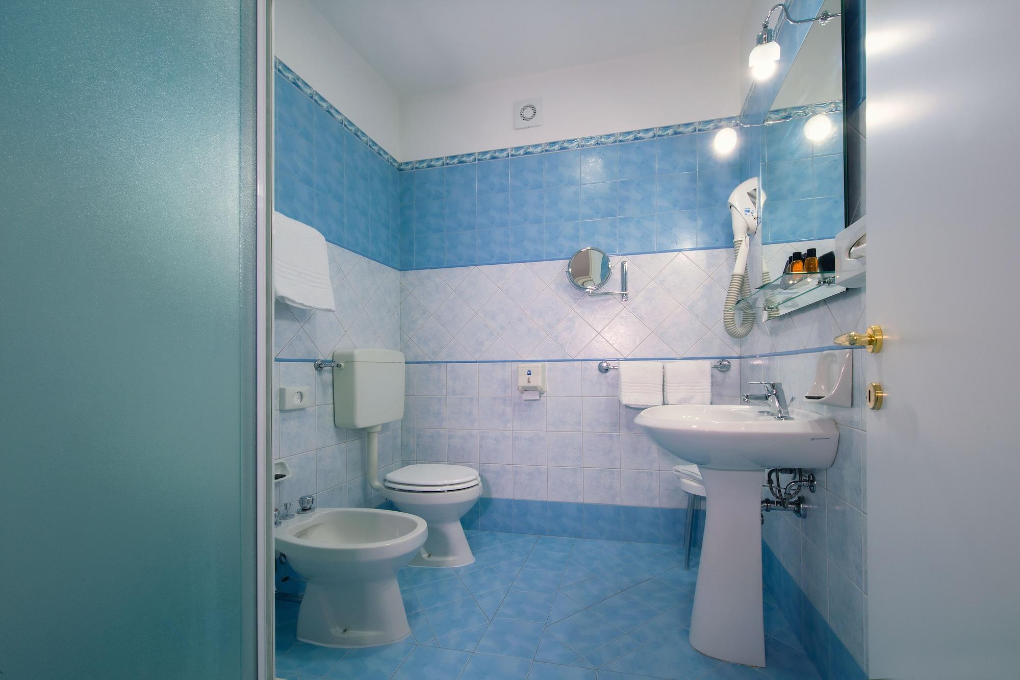 Cdh 4* Modena
