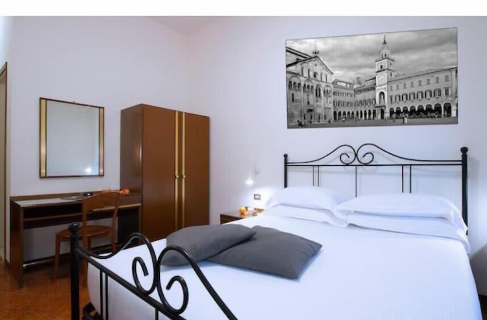 Cdh Hotel Modena