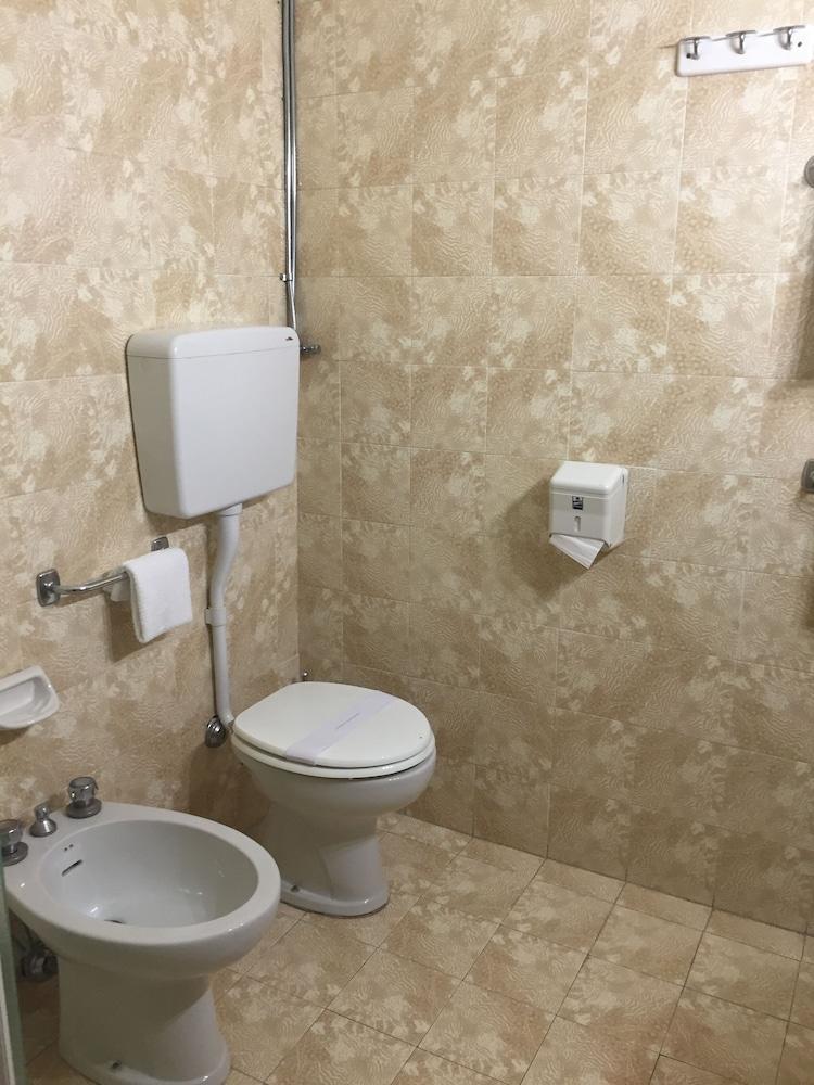 Cdh Hotel Modena