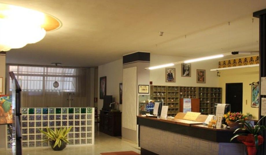 Cdh Hotel